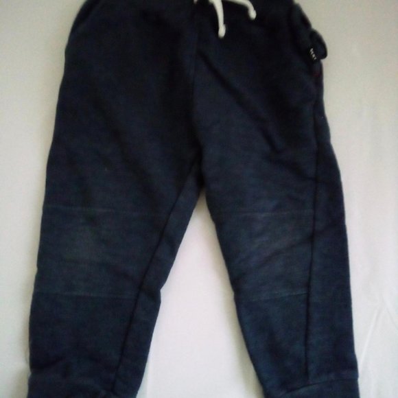 Boy's 3T Jogger Pants (DKNY, Nike, Jordan) - Picture 8 of 10